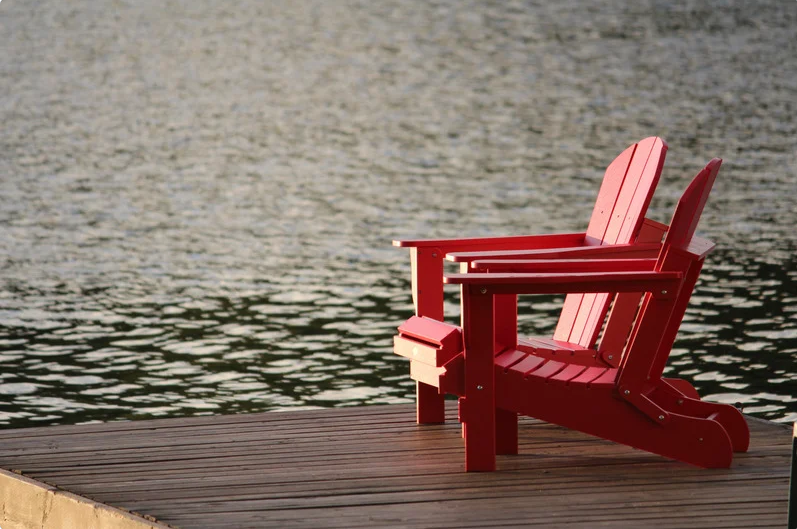 Two chairs in the sea pointing out retirement plan