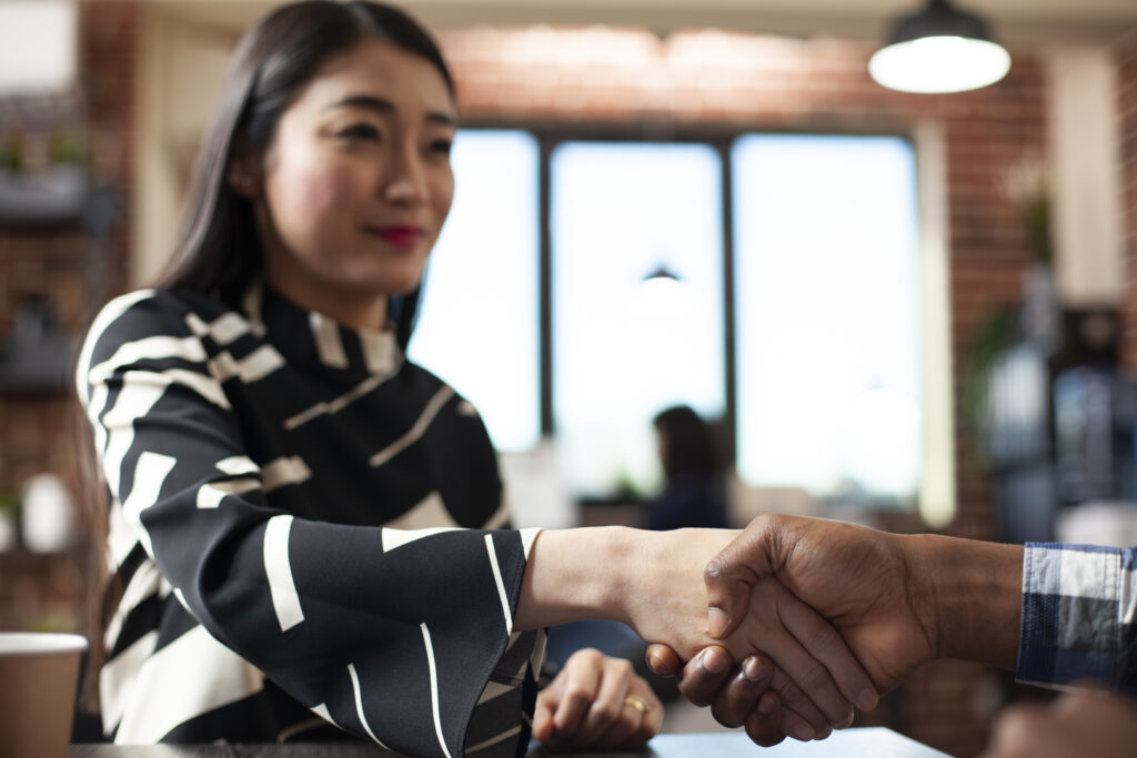 Hire an Elite Assistant, Partner with The Virtual Hub